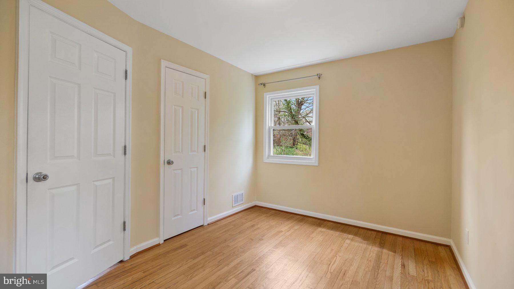 BURNT MILLS KNOLLS - Residential