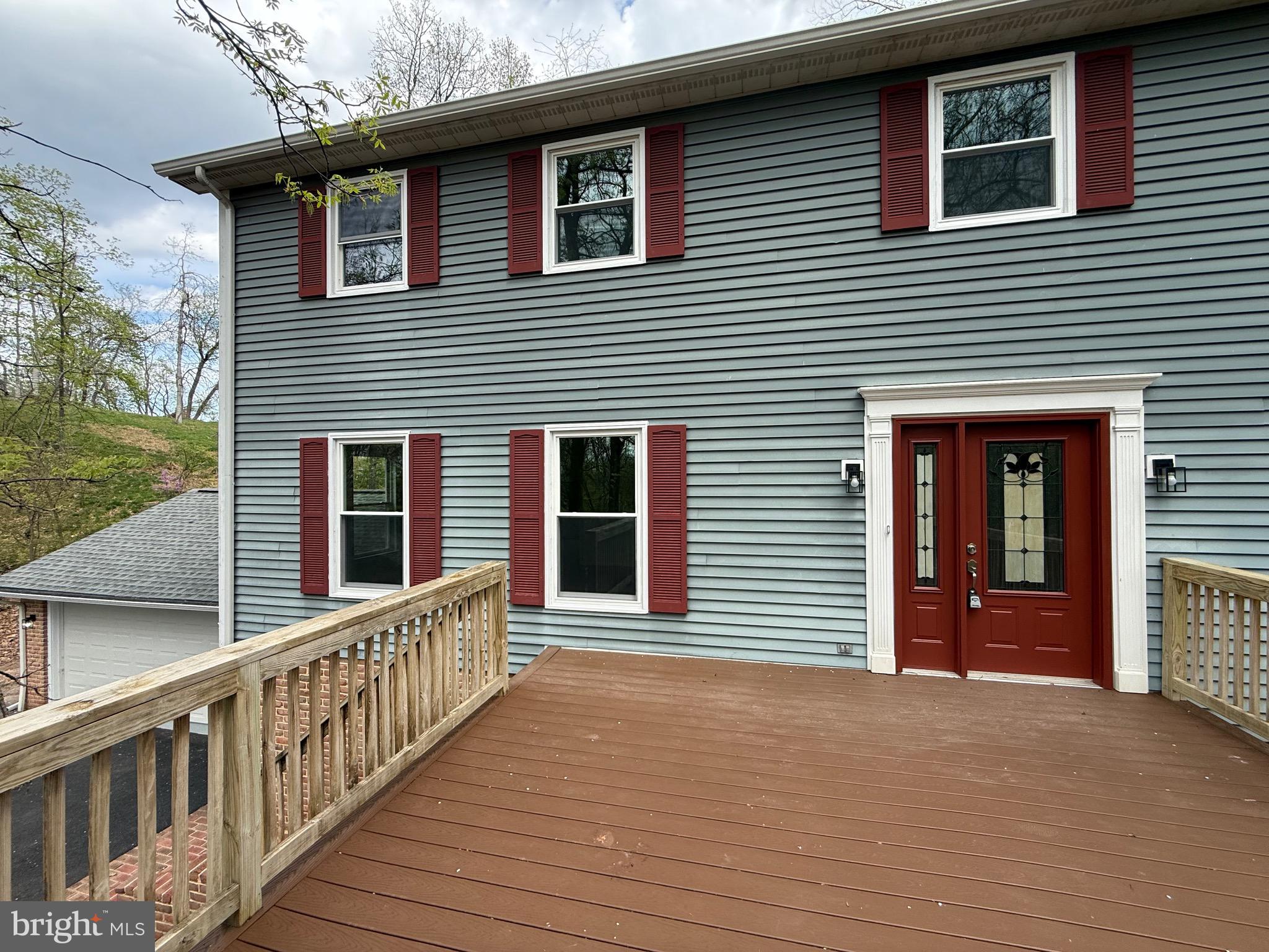 TIMBER RIDGE - Residential