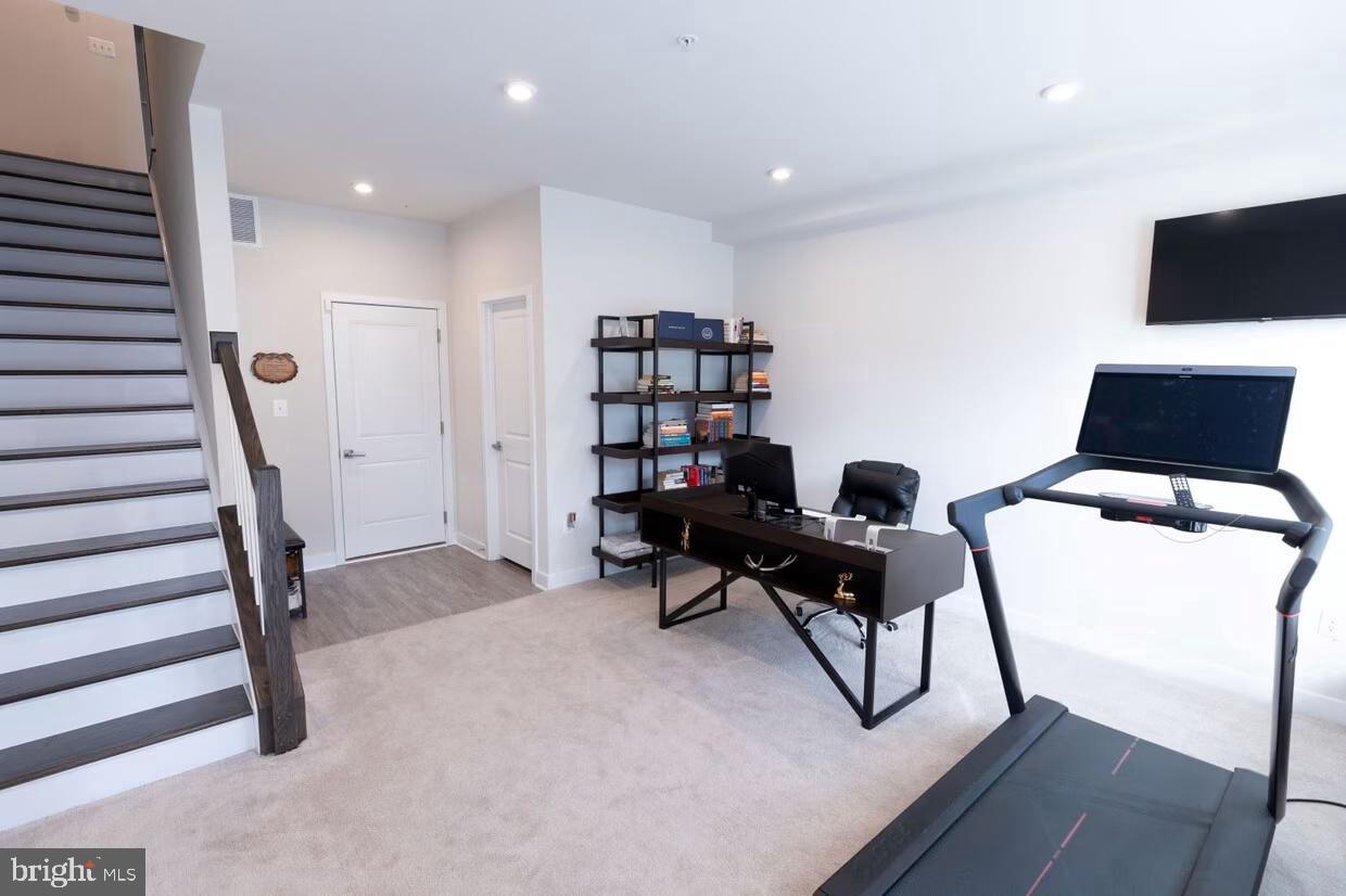 2807 EVANSGREEN DRIVE
