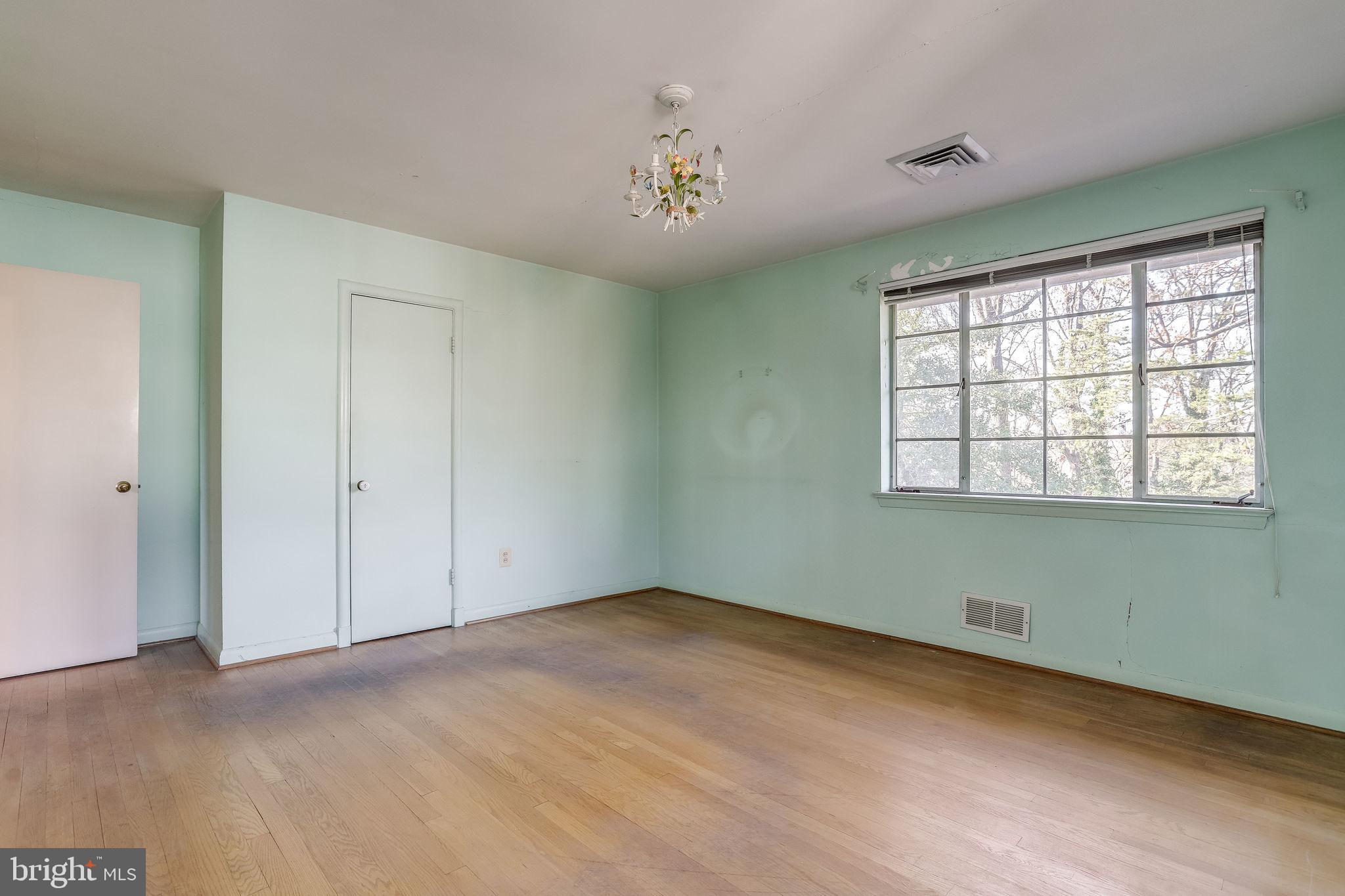 DOUGLAS PARK - Residential