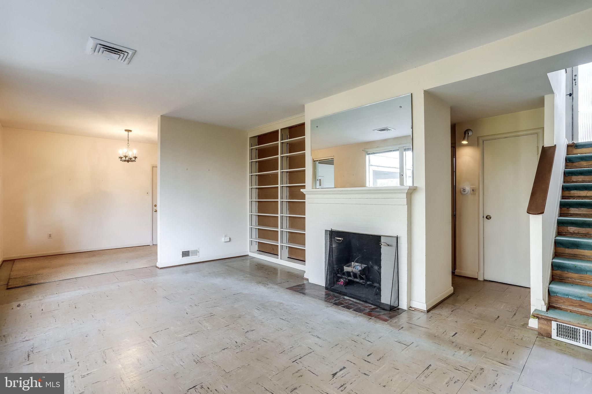 DOUGLAS PARK - Residential