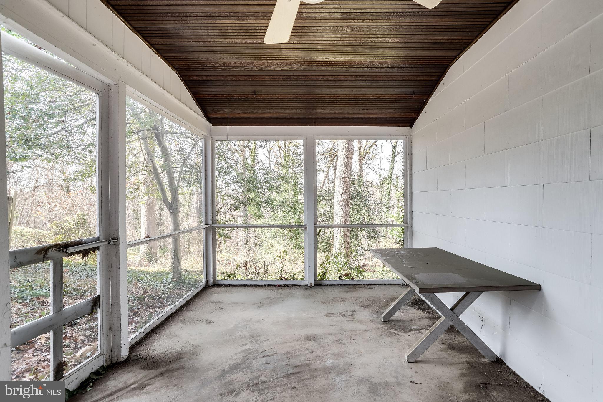 DOUGLAS PARK - Residential