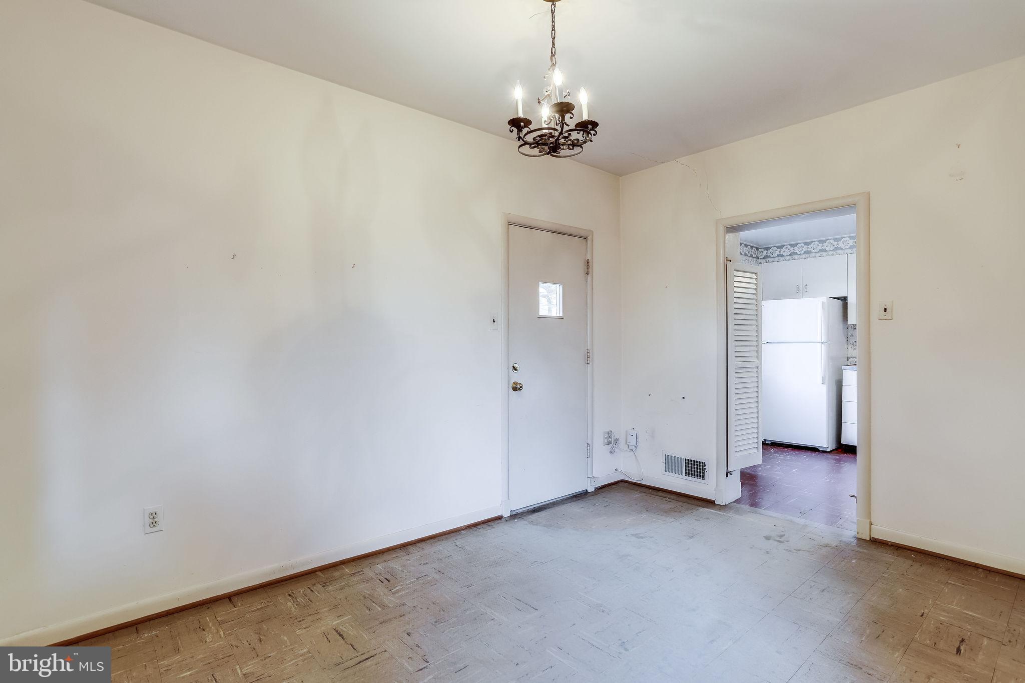 DOUGLAS PARK - Residential