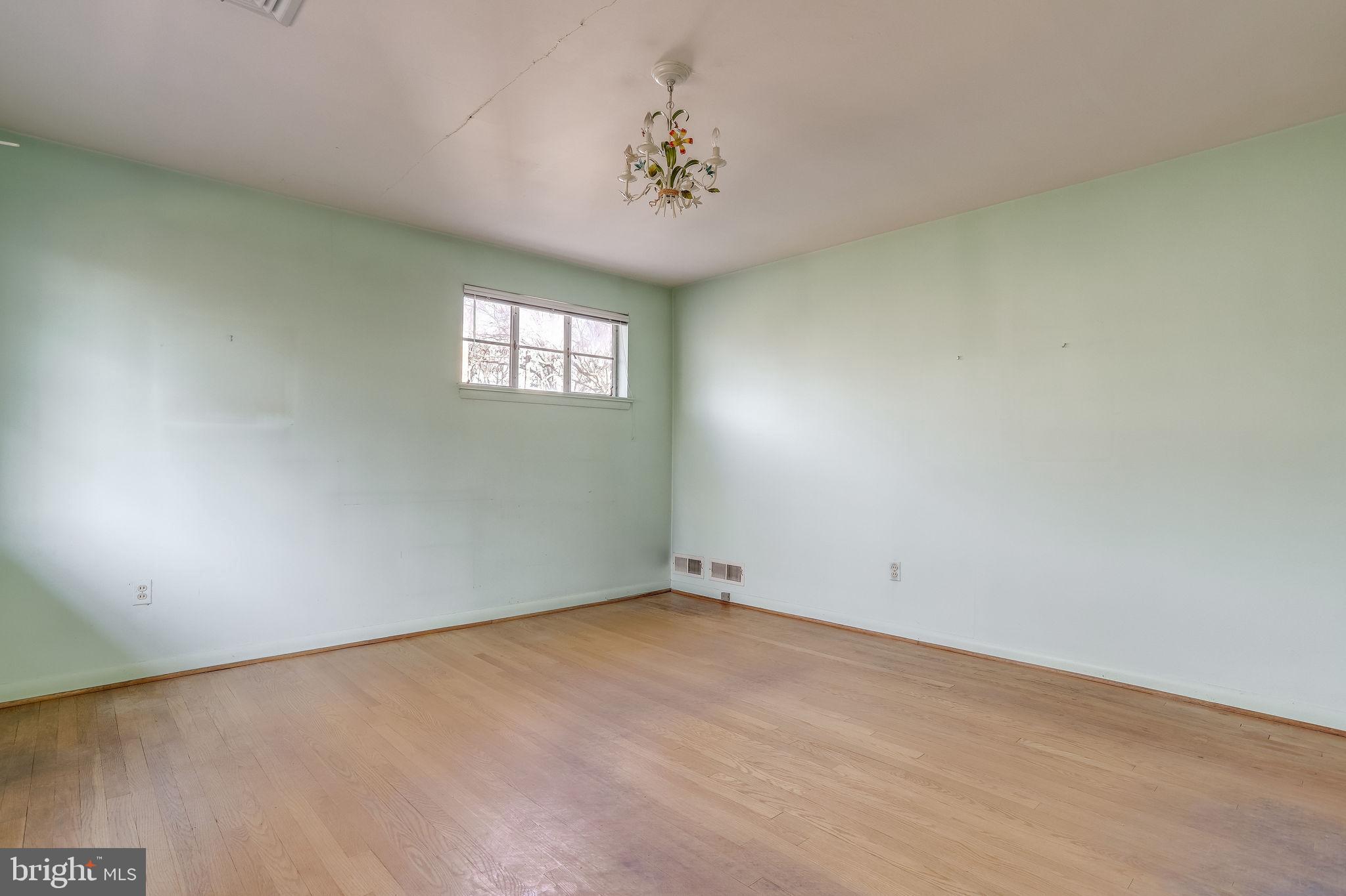 DOUGLAS PARK - Residential