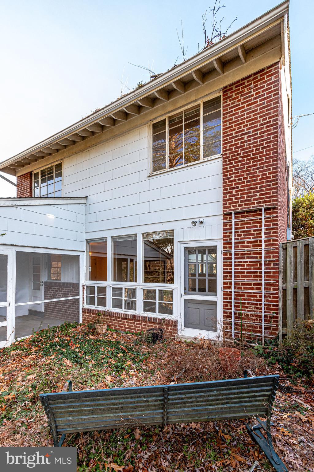 DOUGLAS PARK - Residential