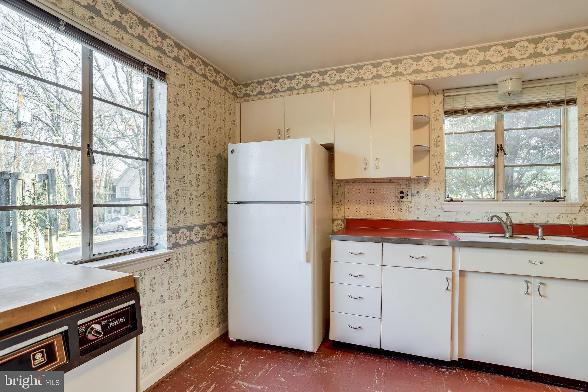 DOUGLAS PARK - Residential