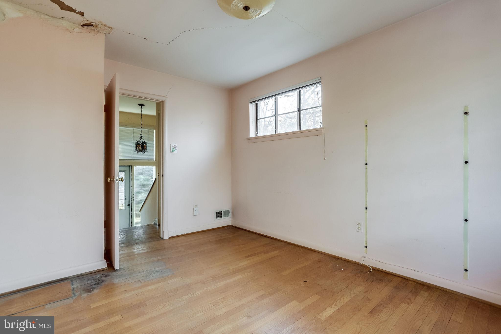 DOUGLAS PARK - Residential