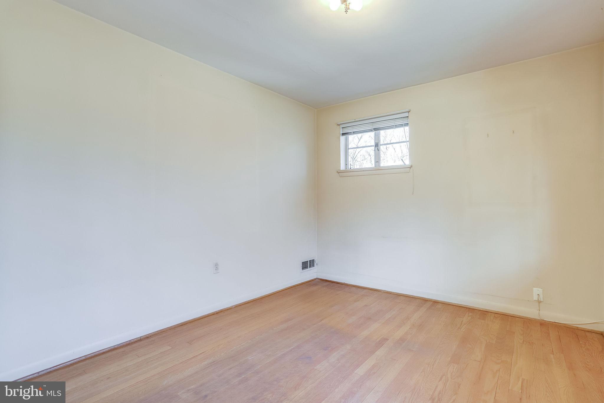 DOUGLAS PARK - Residential