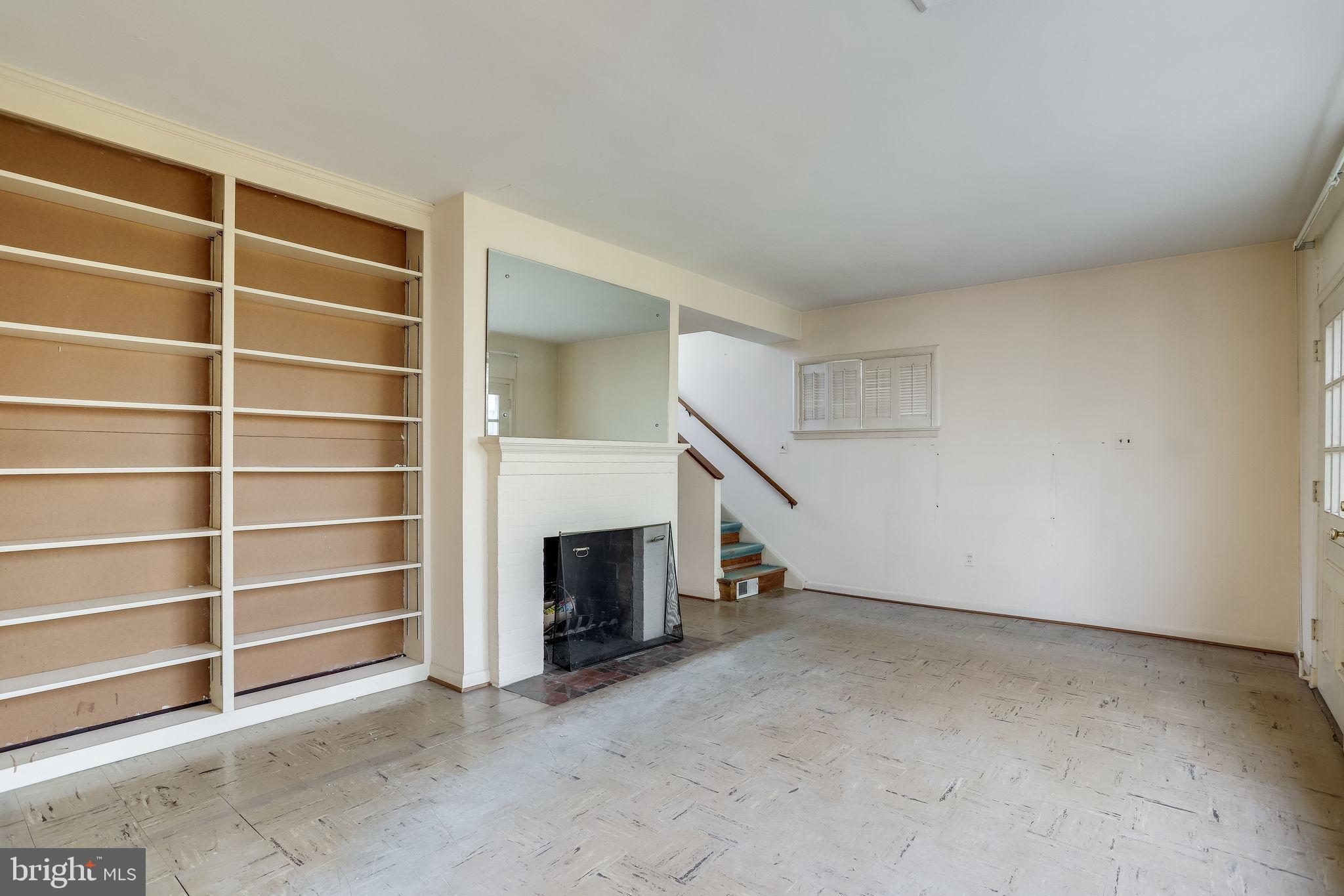 DOUGLAS PARK - Residential