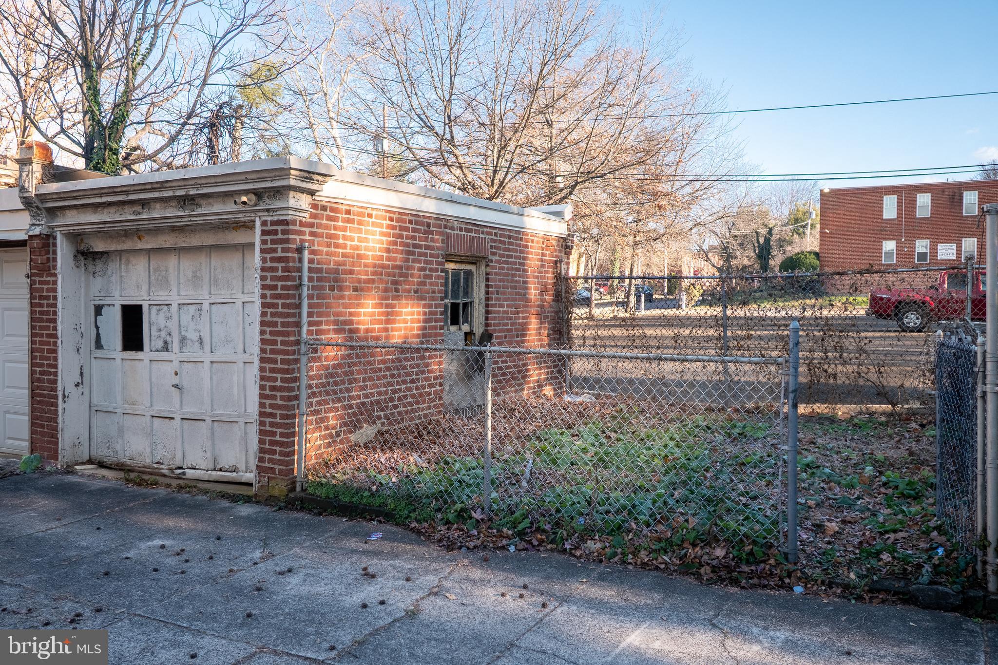 GERMANTOWN - Residential