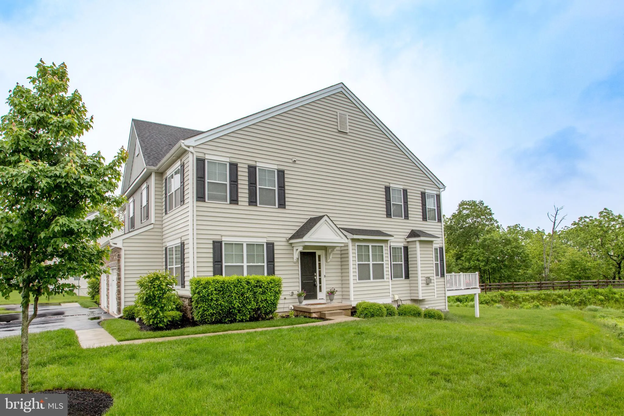 Souderton, Pennsylvania 18964, United States, 3 Bedrooms Bedrooms, ,4 BathroomsBathrooms,Residential,Active,136608