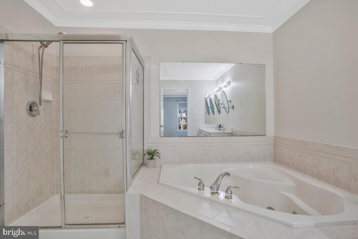 SADDLEBROOK WEST - Residential