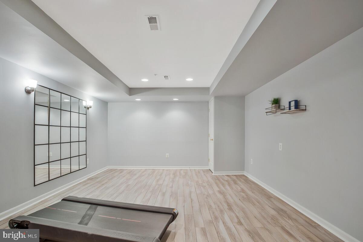 SADDLEBROOK WEST - Residential