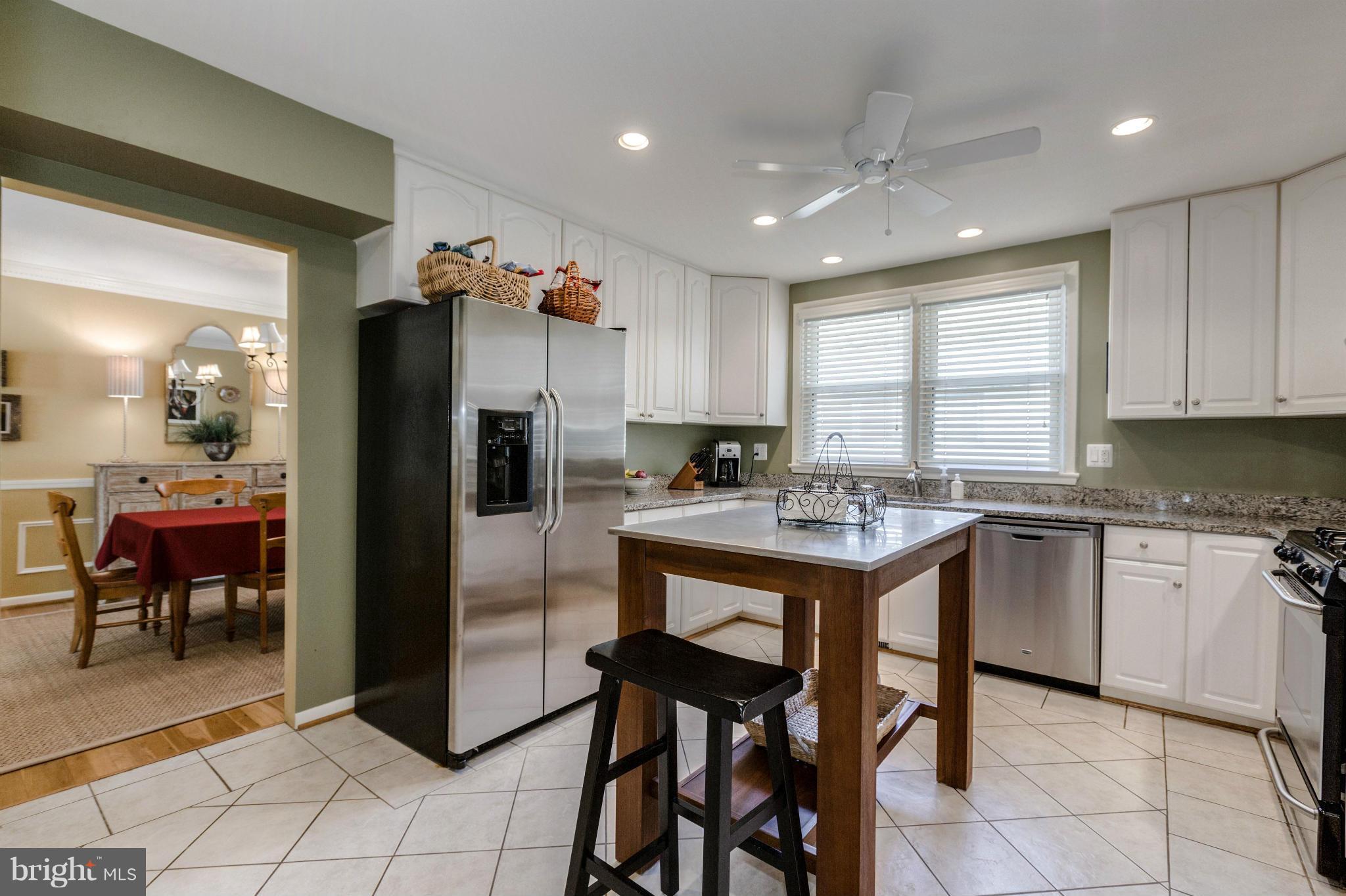 MC LEAN HAMLET - Residential