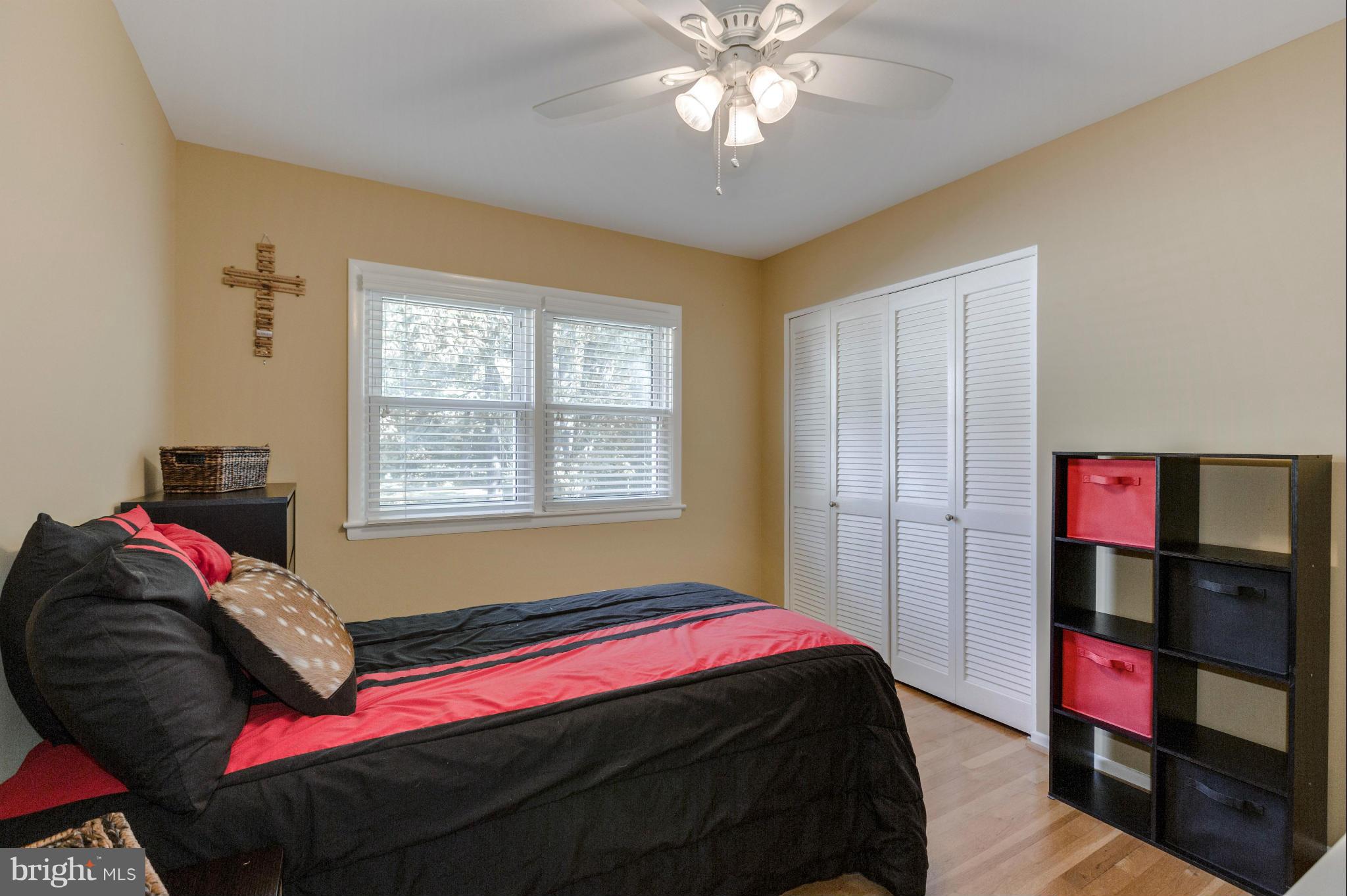 MC LEAN HAMLET - Residential