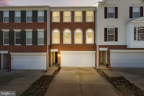 15680 AVOCET LOOP WOODBRIDGE VA 22191