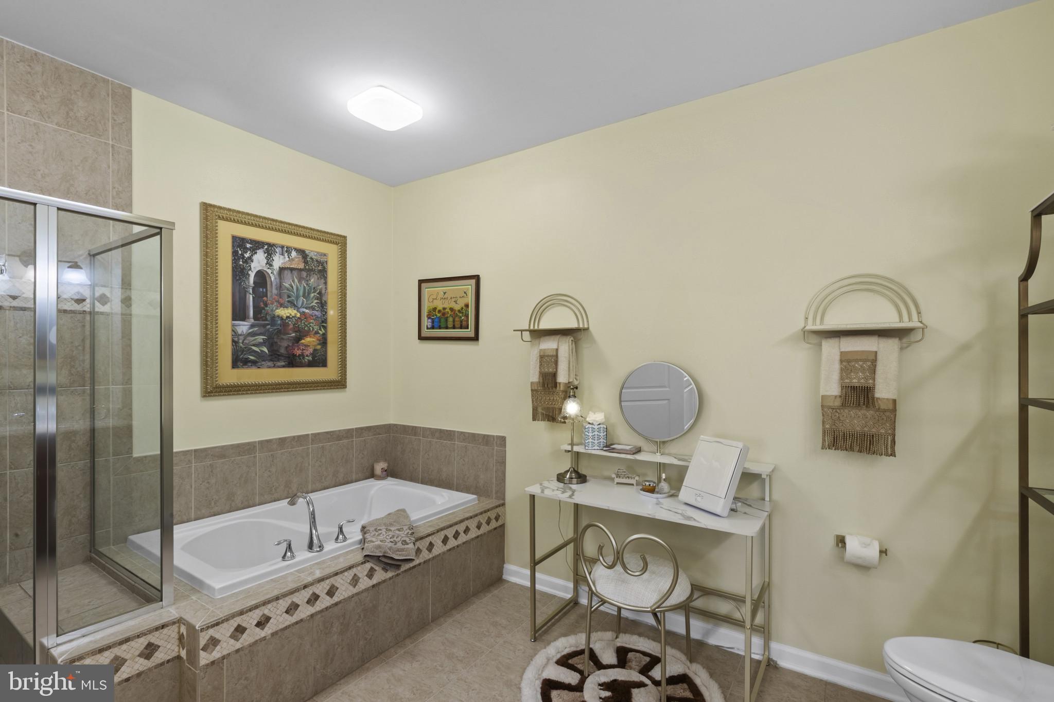 CARROLLS CREEK - Residential