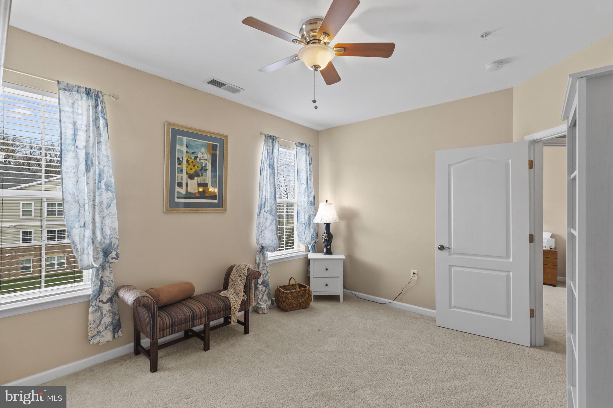 CARROLLS CREEK - Residential