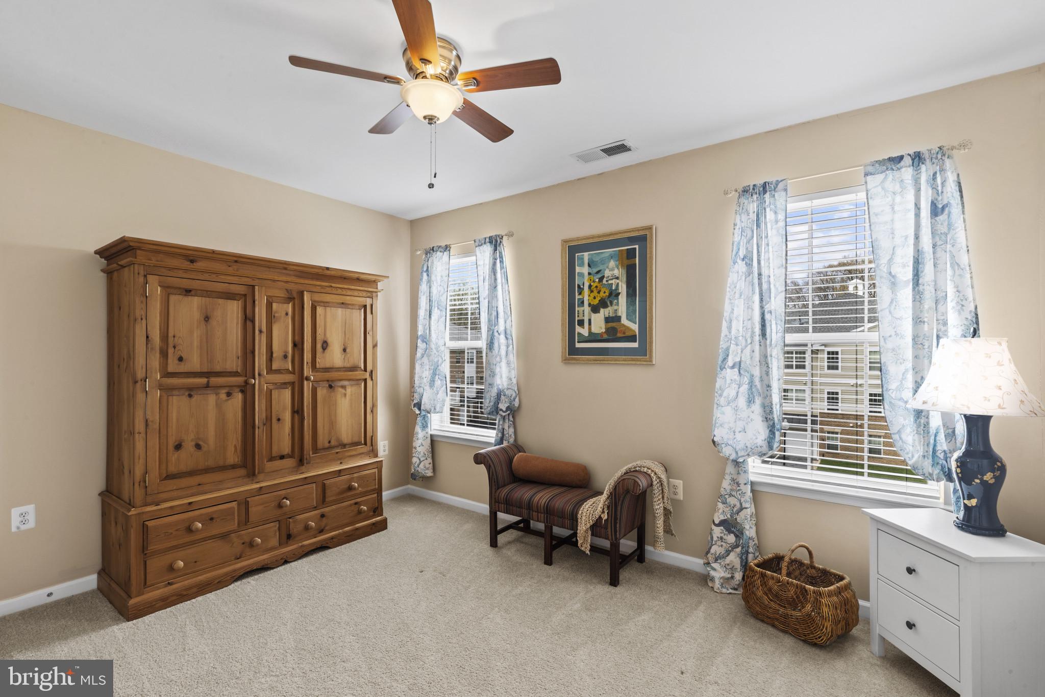 CARROLLS CREEK - Residential