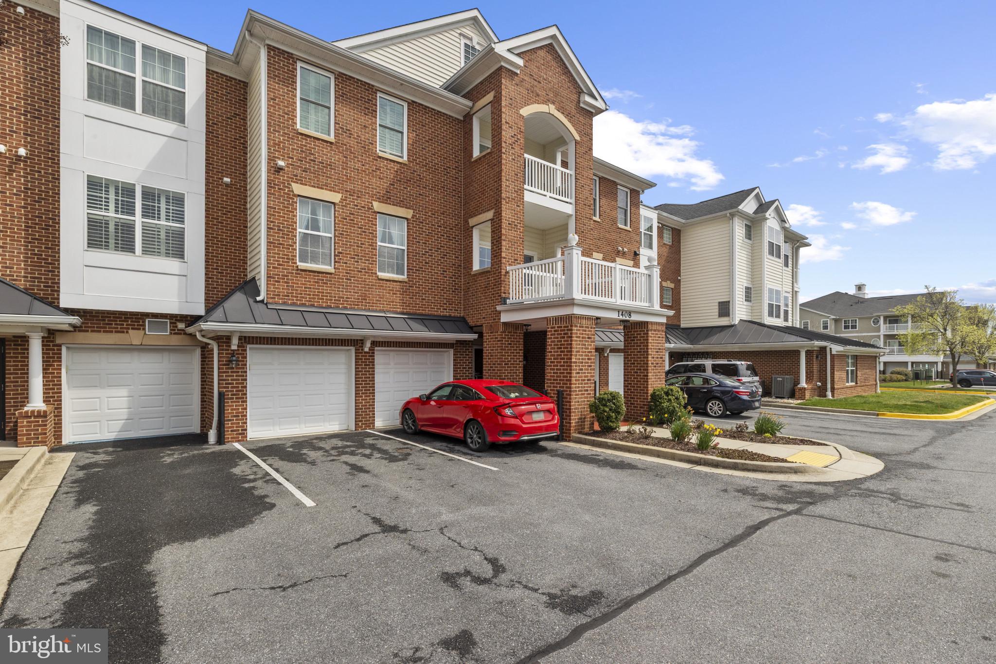 CARROLLS CREEK - Residential