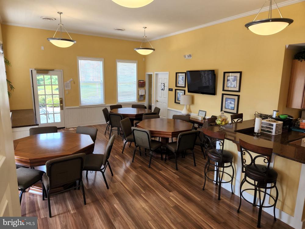 CARROLLS CREEK - Residential