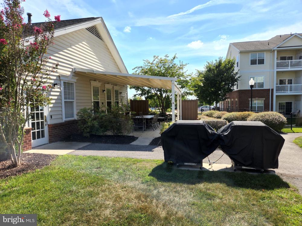 CARROLLS CREEK - Residential