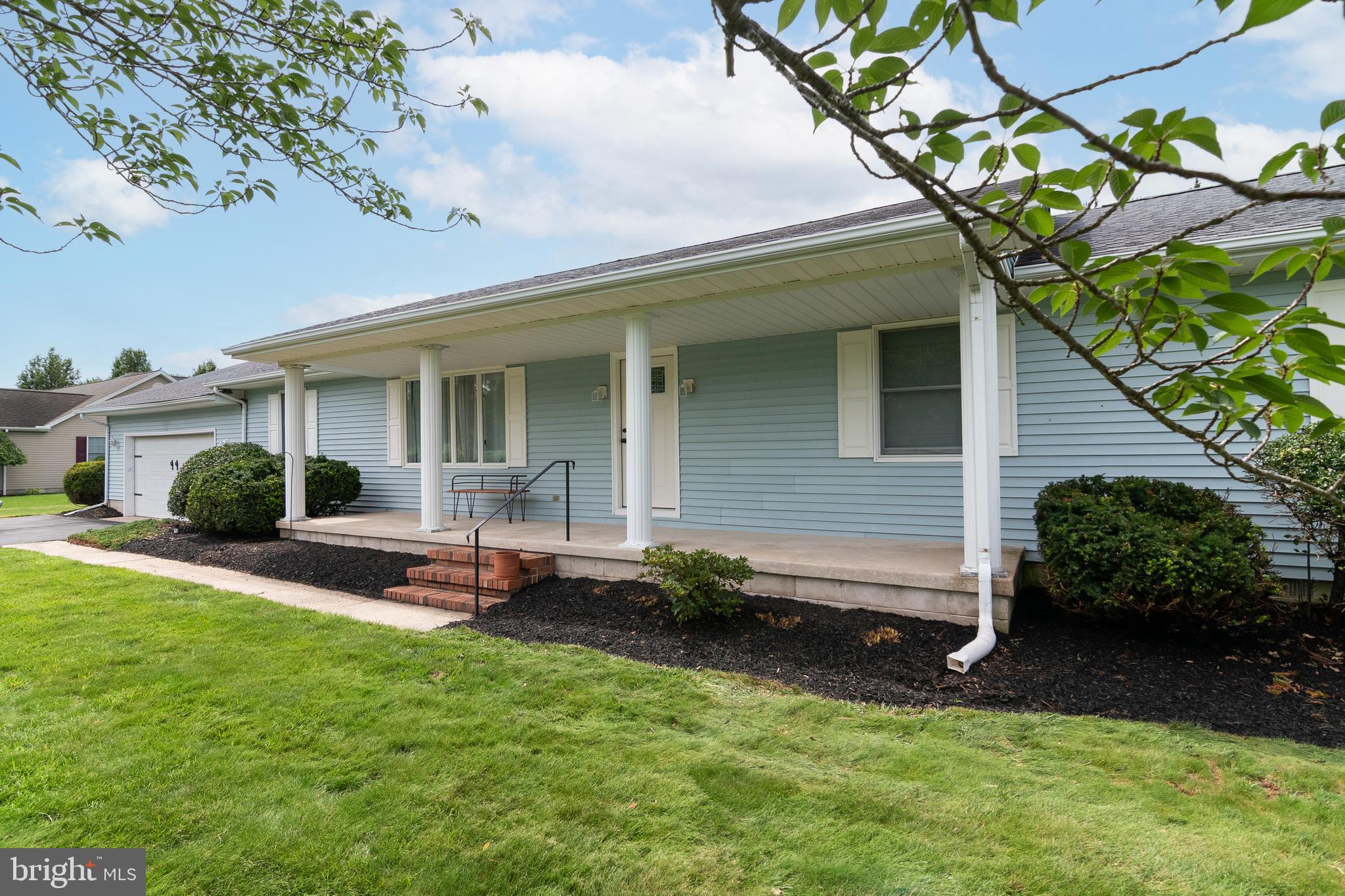 31211 EDGEWOOD DRIVE