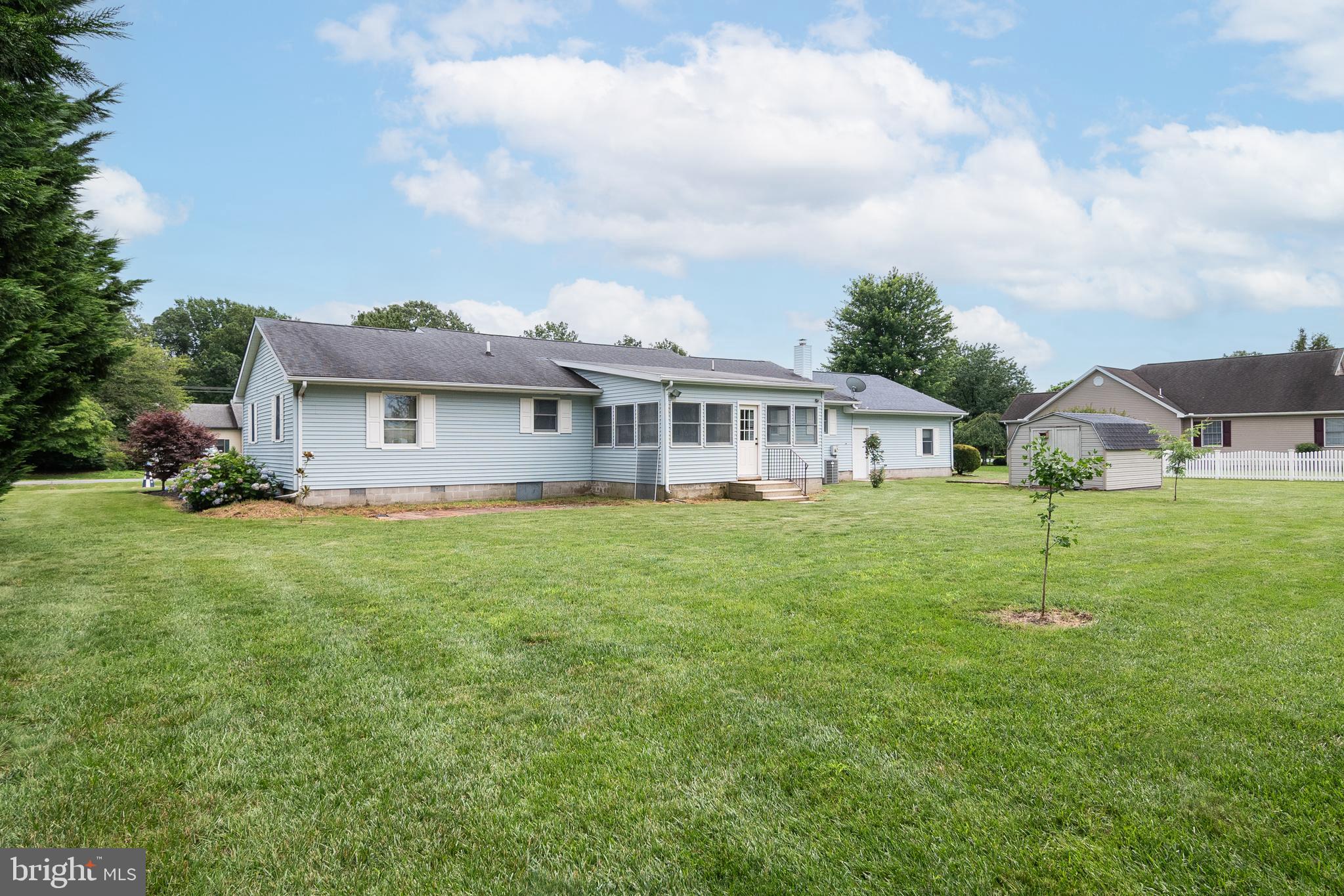 31211 EDGEWOOD DRIVE