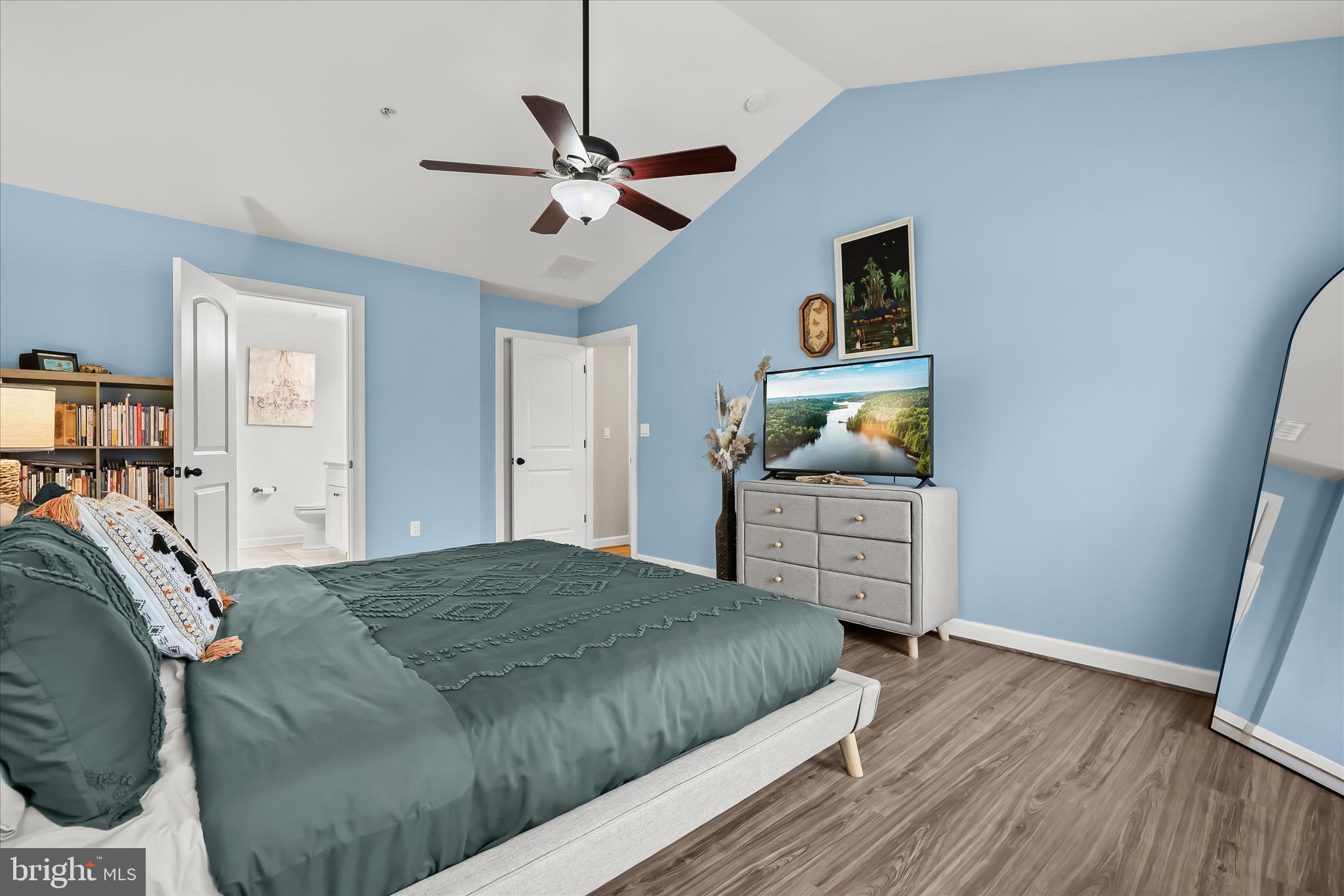 JARRETTSVILLE - Residential