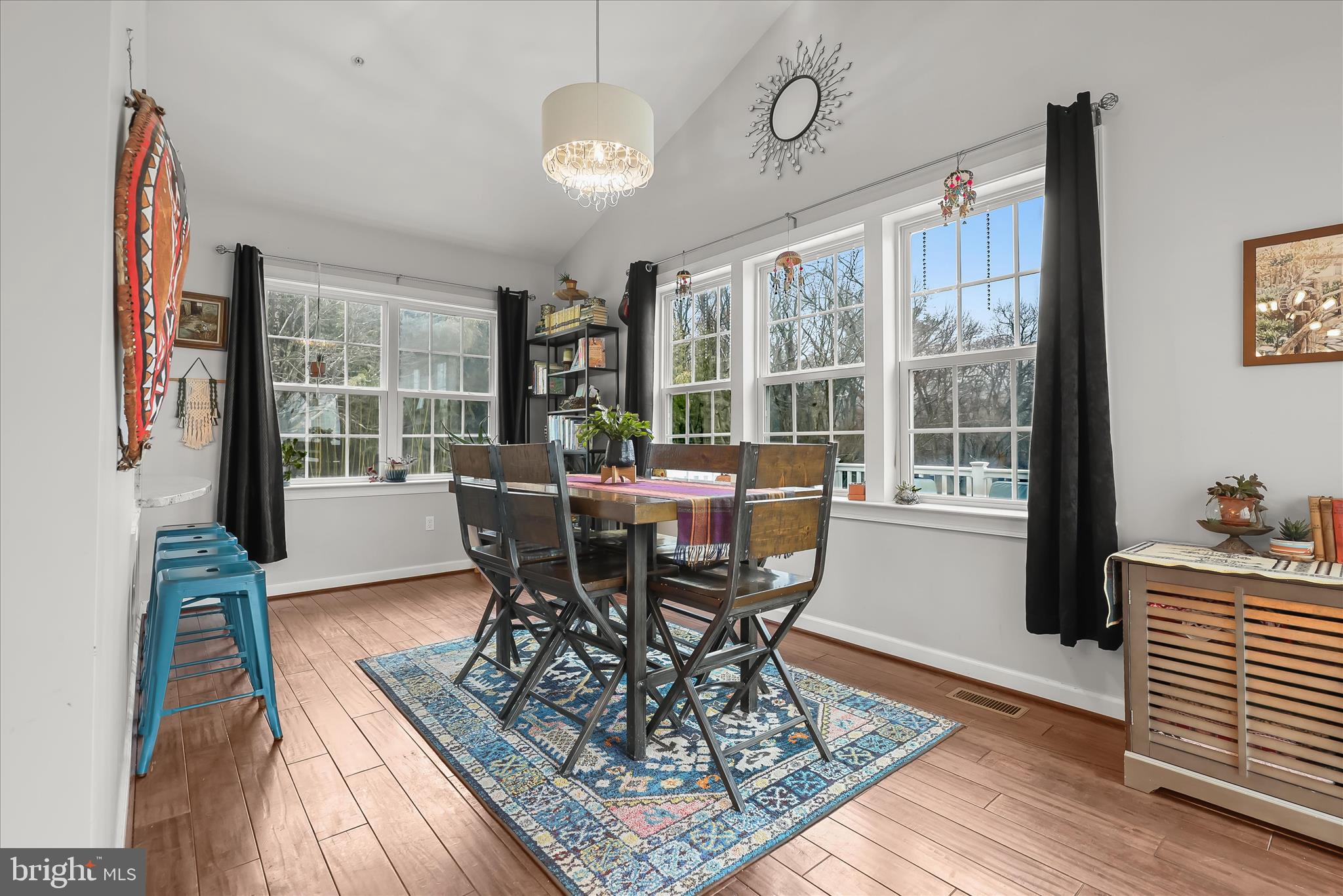 JARRETTSVILLE - Residential