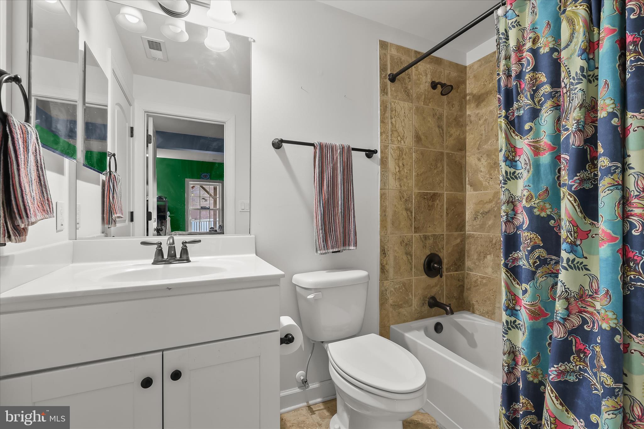 JARRETTSVILLE - Residential