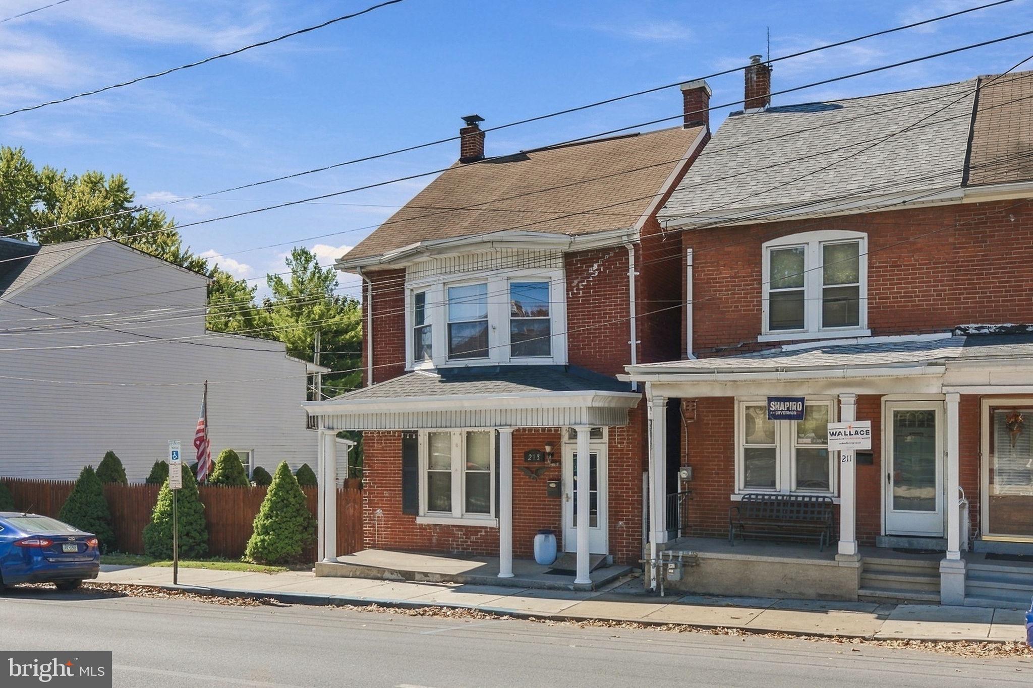 213 S 10TH STREET