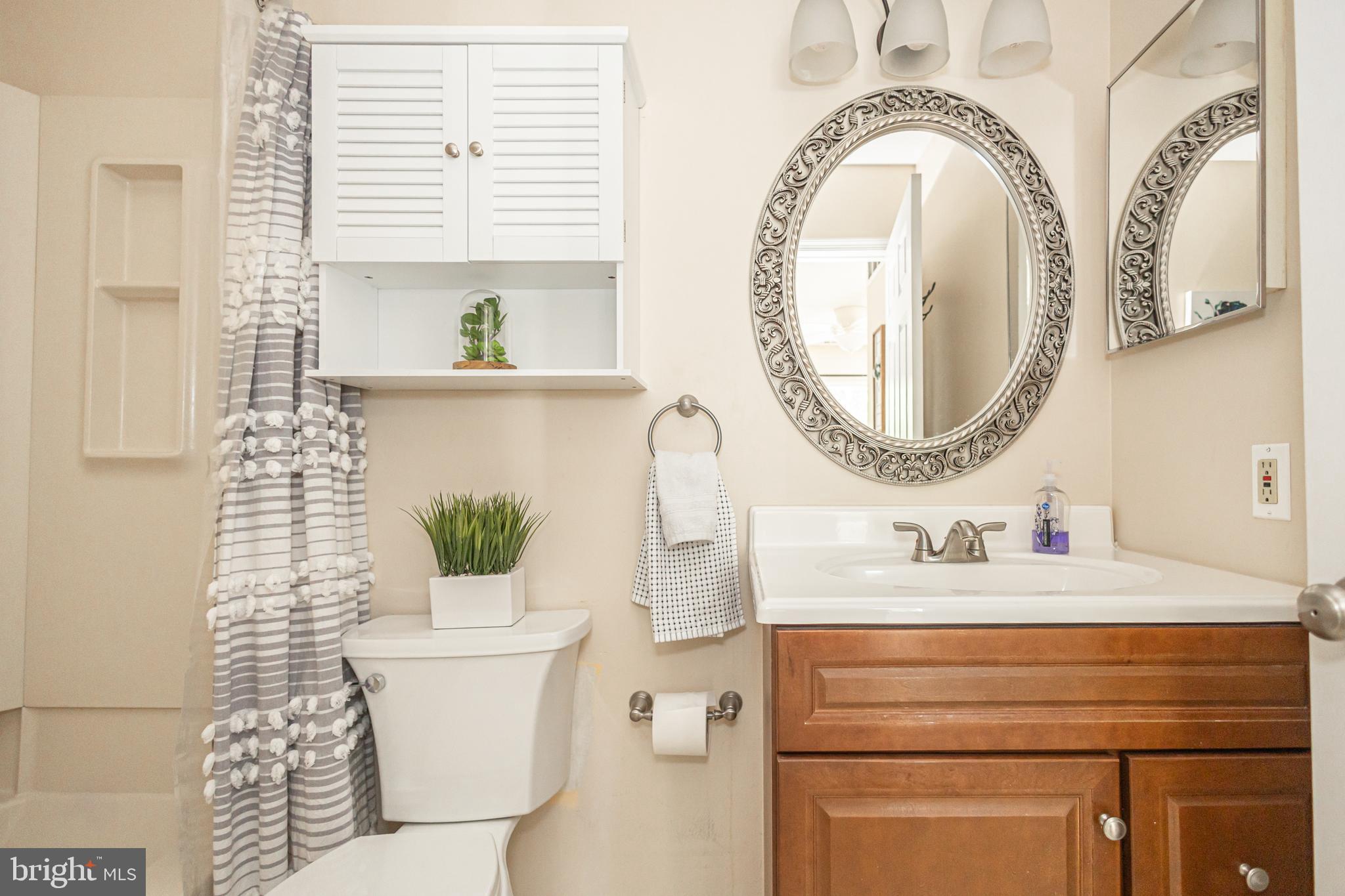 CROWN POINT - Residential