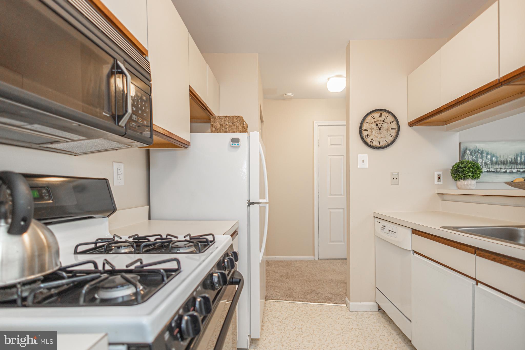 CROWN POINT - Residential