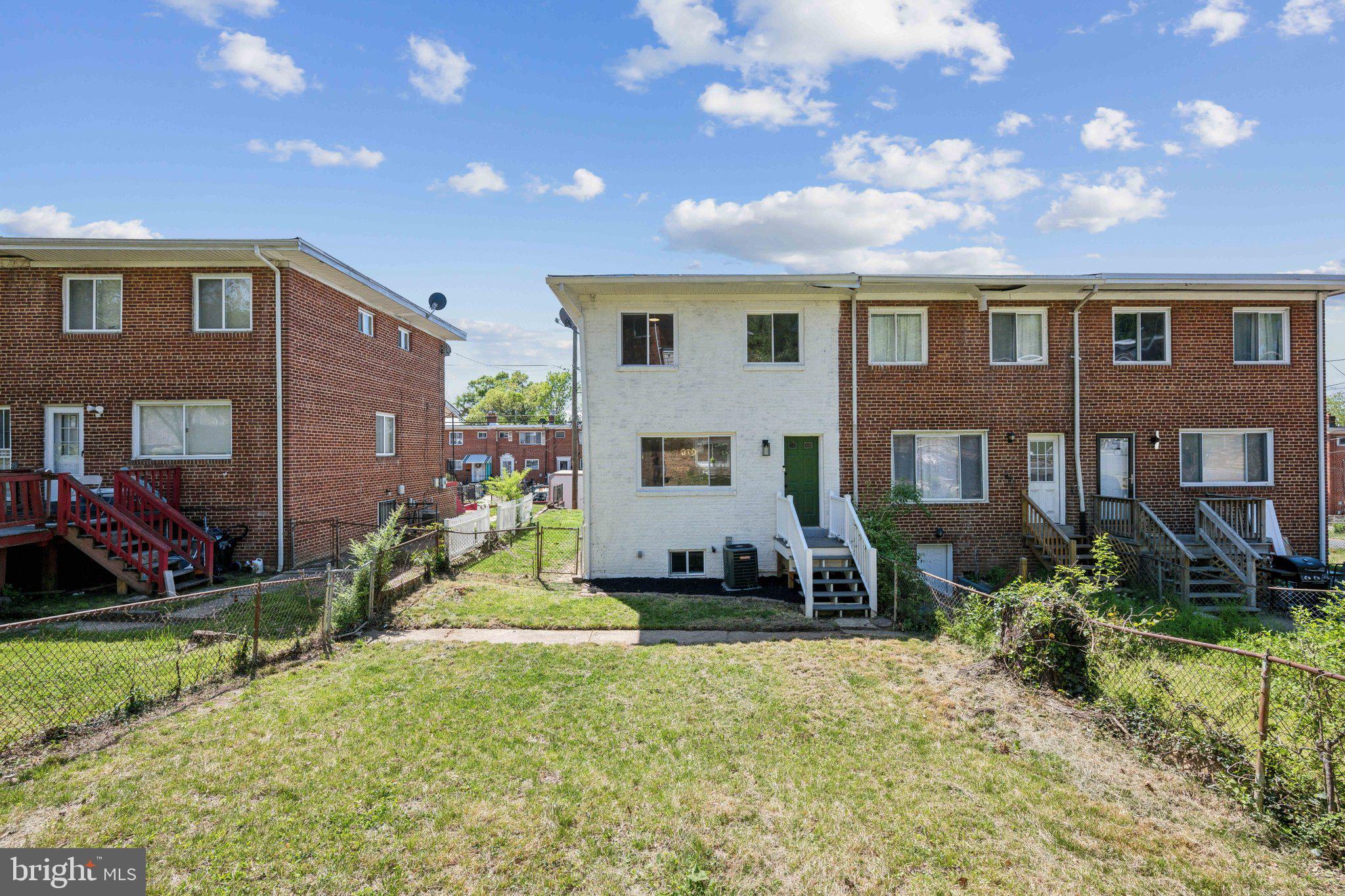 GLASSMANOR - Residential