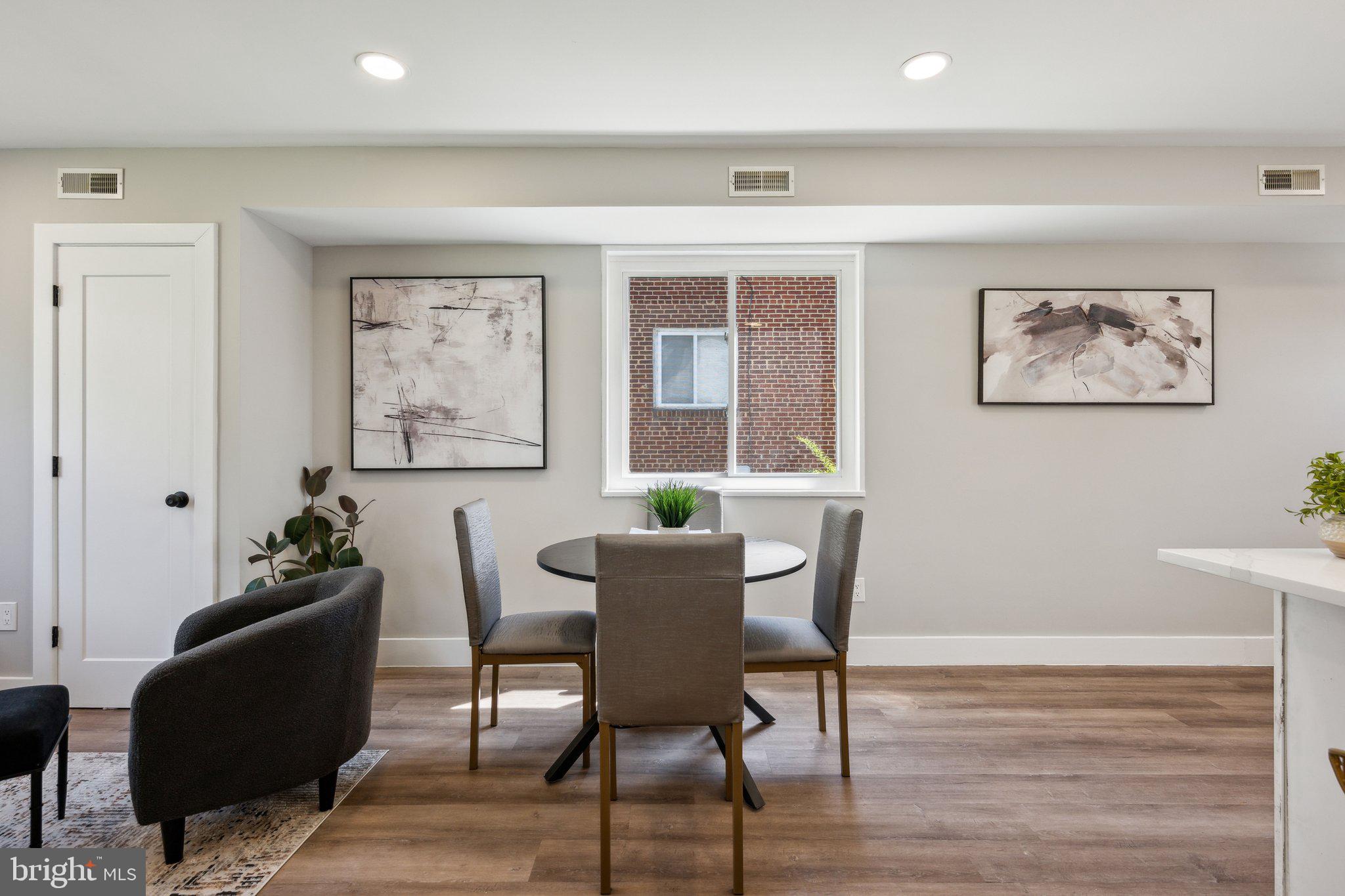 GLASSMANOR - Residential