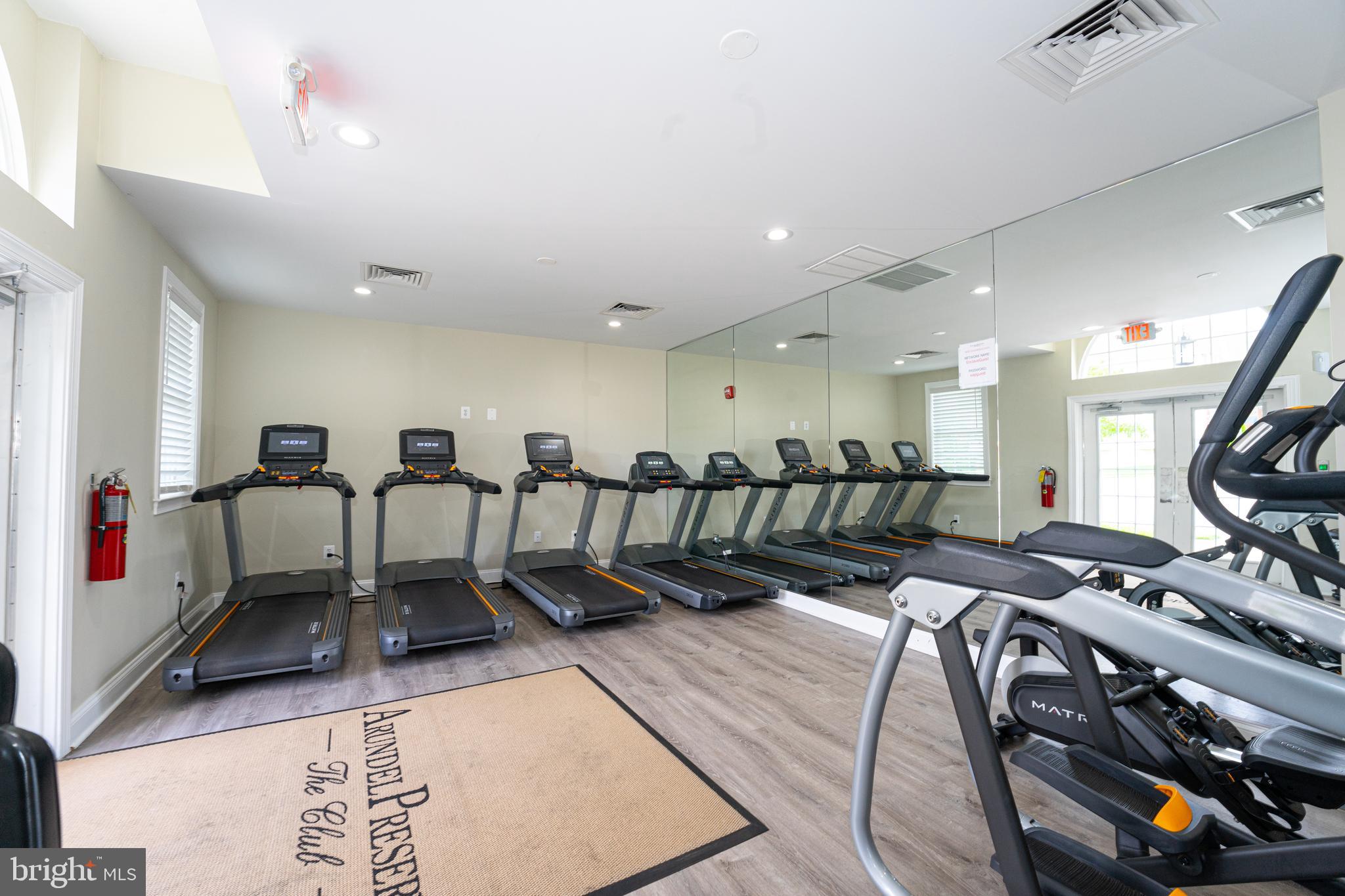 ARUNDEL PRESERVE - Residential