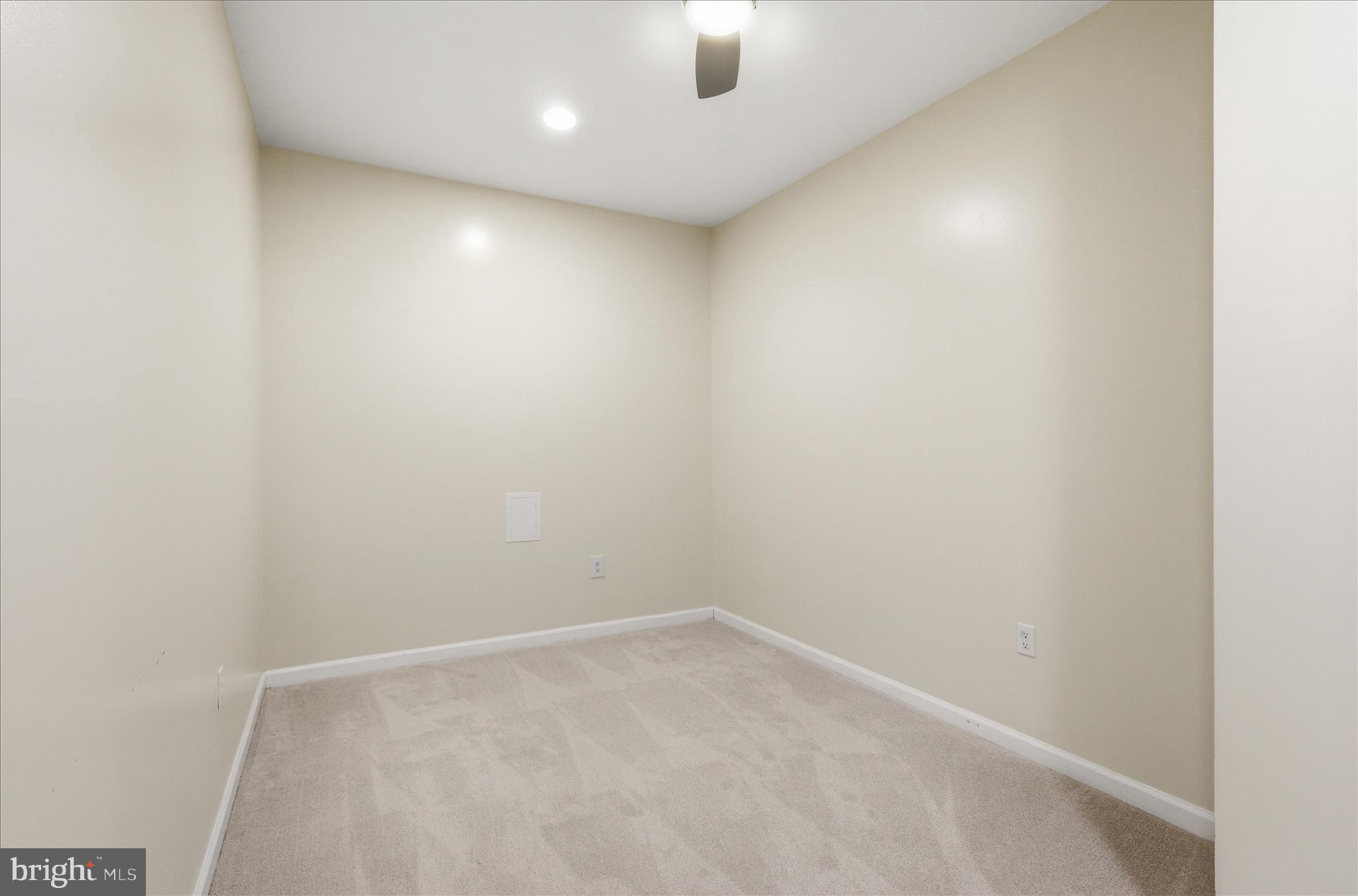 DOMINION VALLEY - Residential