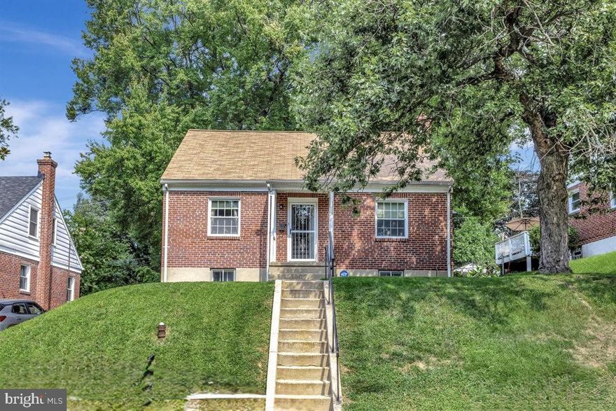 This beautifully remodeled 5‑bedroom, 3‑bath home offers generous living space right in the heart of the city. Updated with contemporary finishes throughout, the home features an open‑concept main level, a stylish kitchen with modern cabinetry, and refreshed bathrooms that feel clean and current. With easy access to shopping, dining, parks, and local activities, this property blends convenience with comfort.The thoughtful renovation includes updated flooring, refreshed bathrooms, and a bright kitchen designed for everyday living. Multiple living areas and generously sized bedrooms make it easy to spread out, relax, or entertain. Whether you’re hosting gatherings or enjoying quiet evenings at home, this property delivers comfort in every corner.