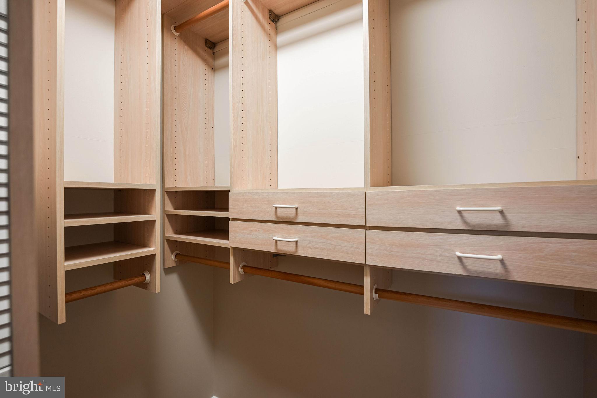 CHAIN BRIDGE FOREST - Residential