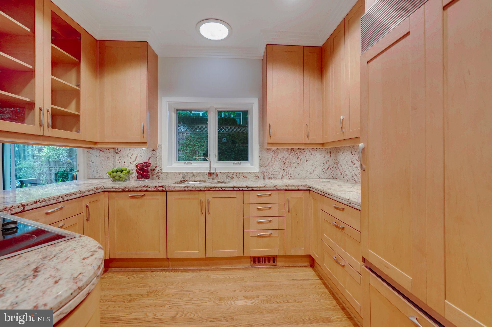 CHAIN BRIDGE FOREST - Residential