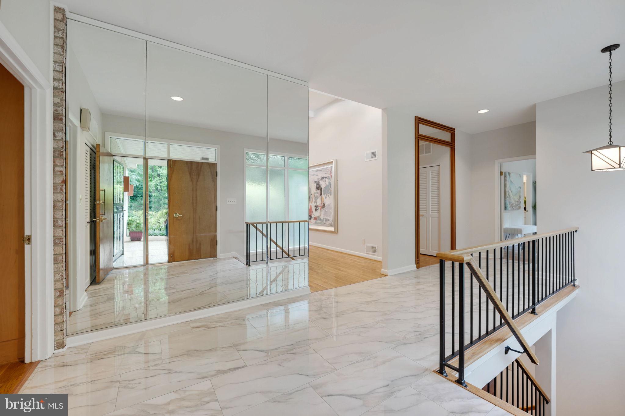 CHAIN BRIDGE FOREST - Residential