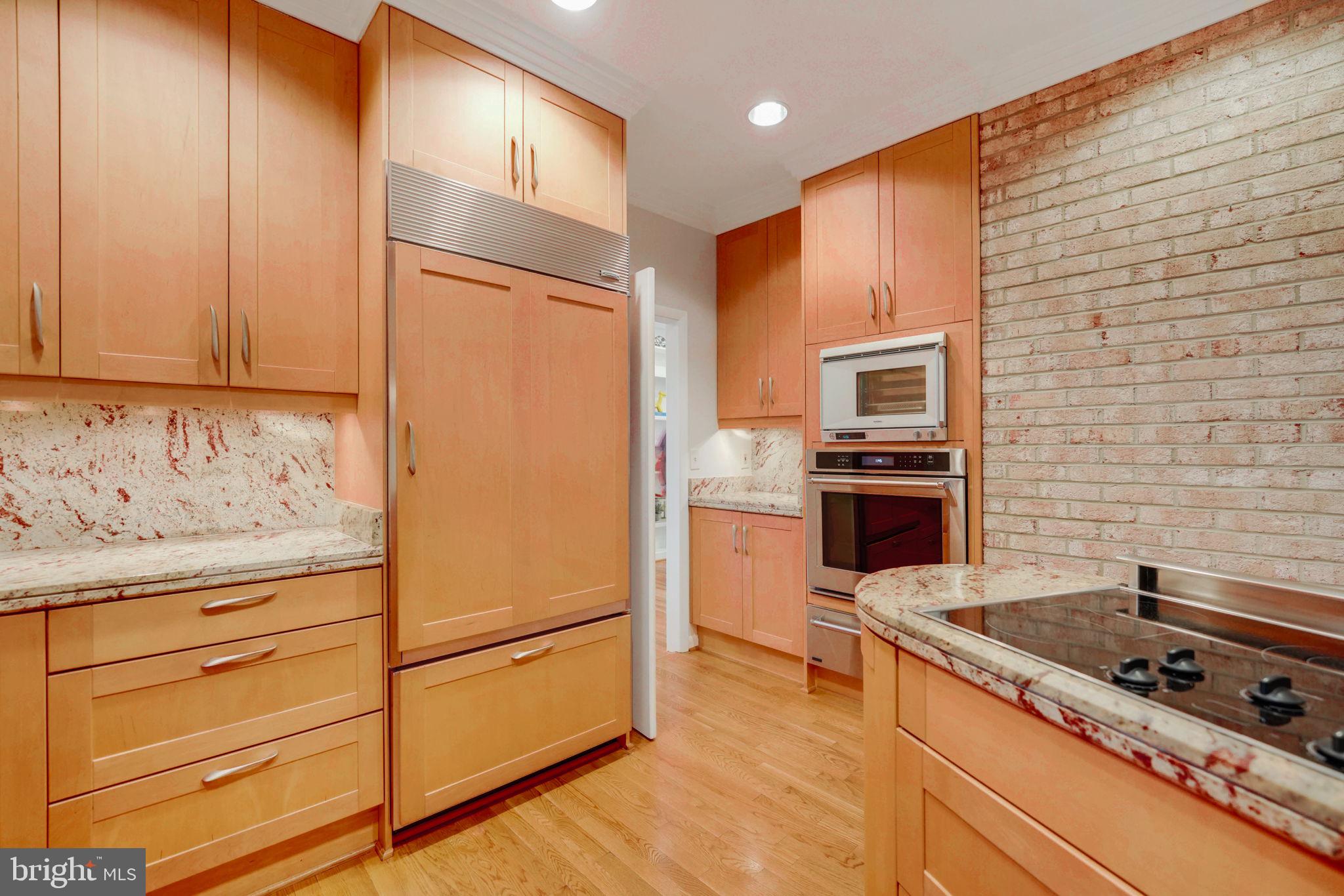 CHAIN BRIDGE FOREST - Residential