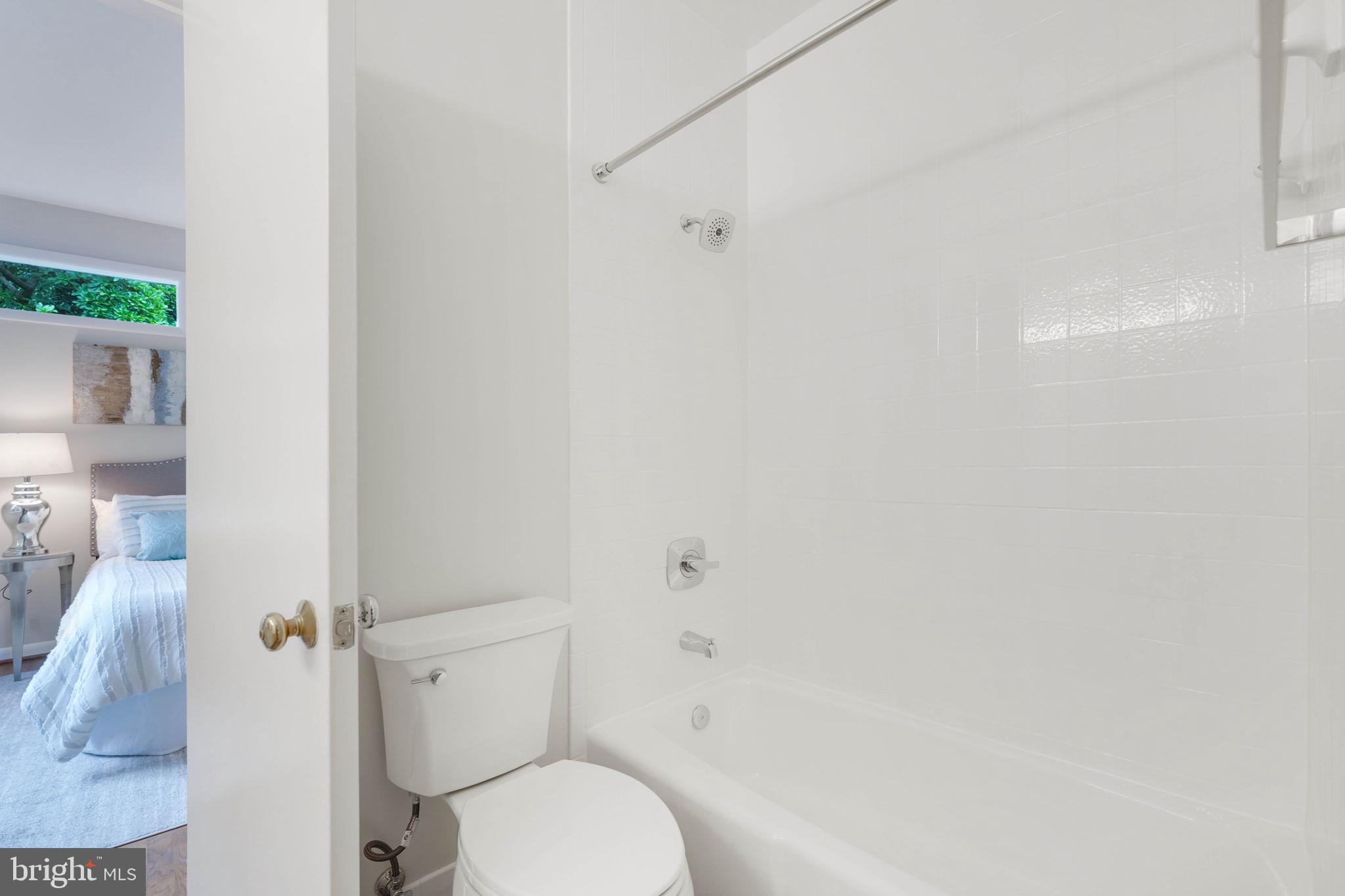 CHAIN BRIDGE FOREST - Residential