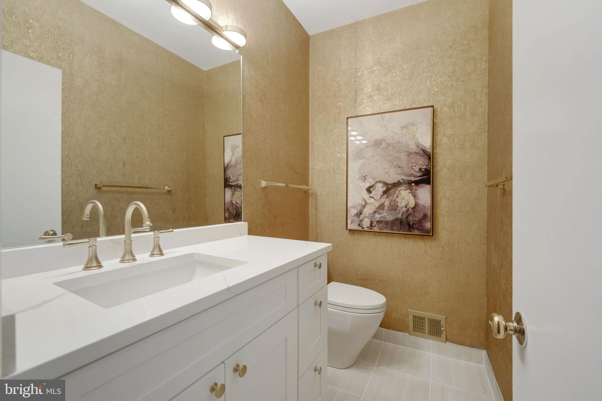 CHAIN BRIDGE FOREST - Residential