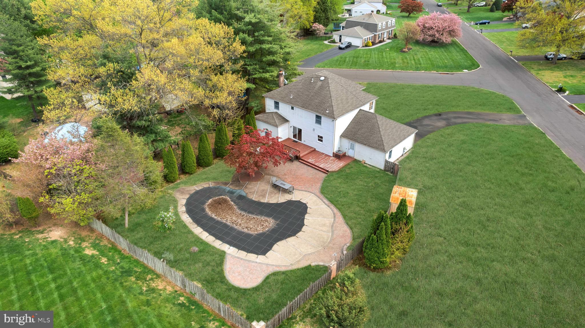 WILLOW GREENE SO - Residential