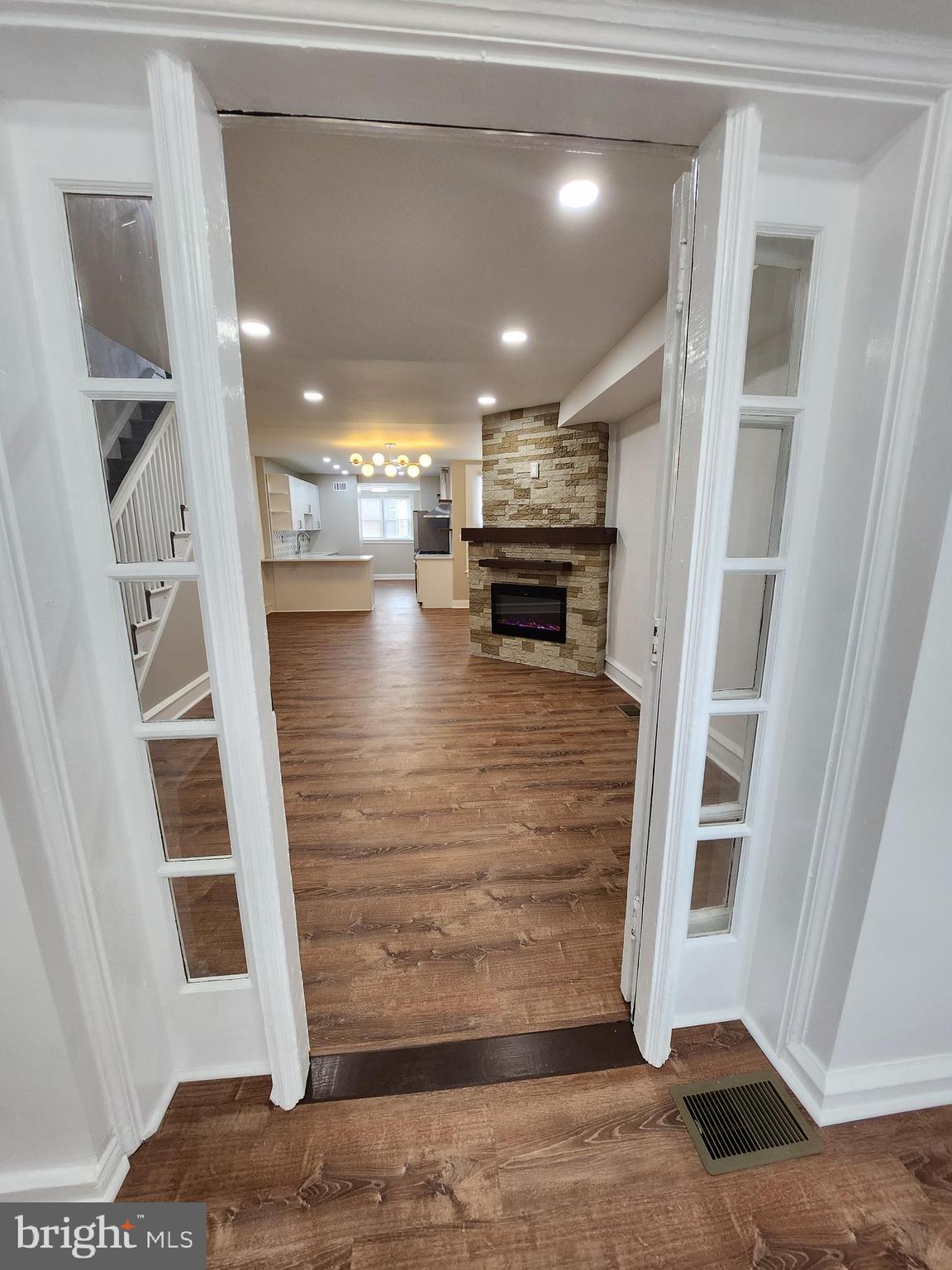 OLNEY - Residential