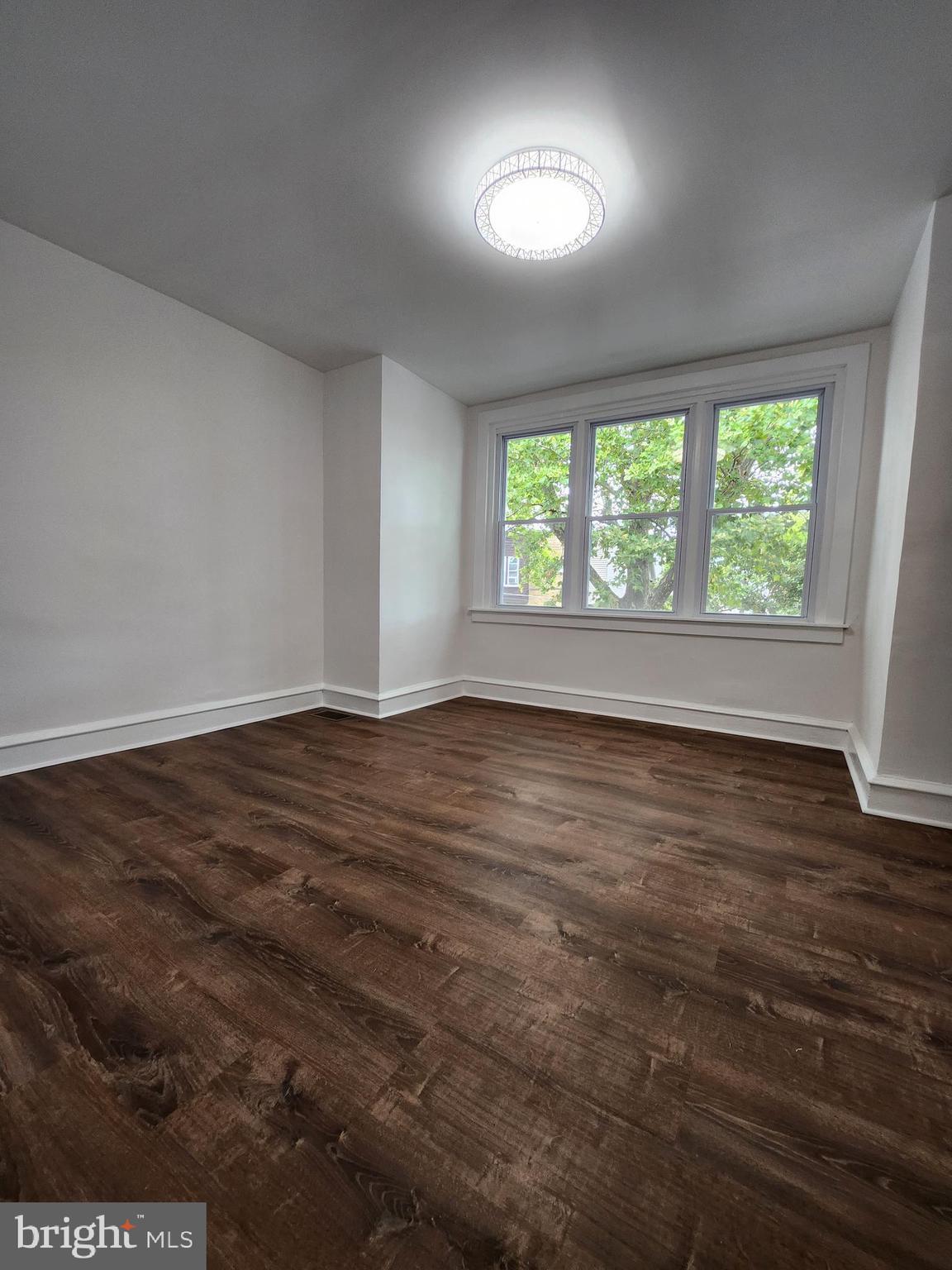 OLNEY - Residential
