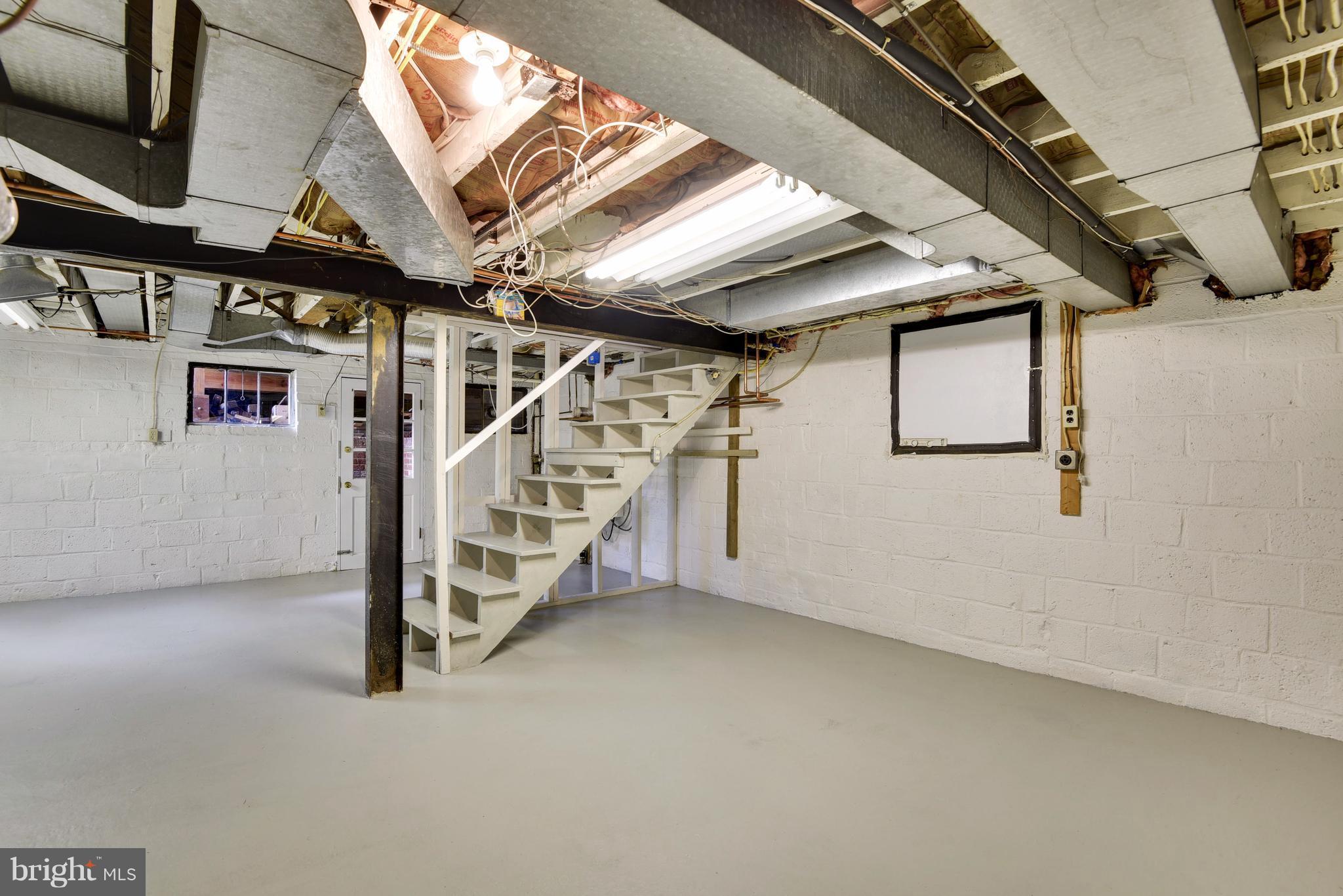 SILVER SPRING - Residential