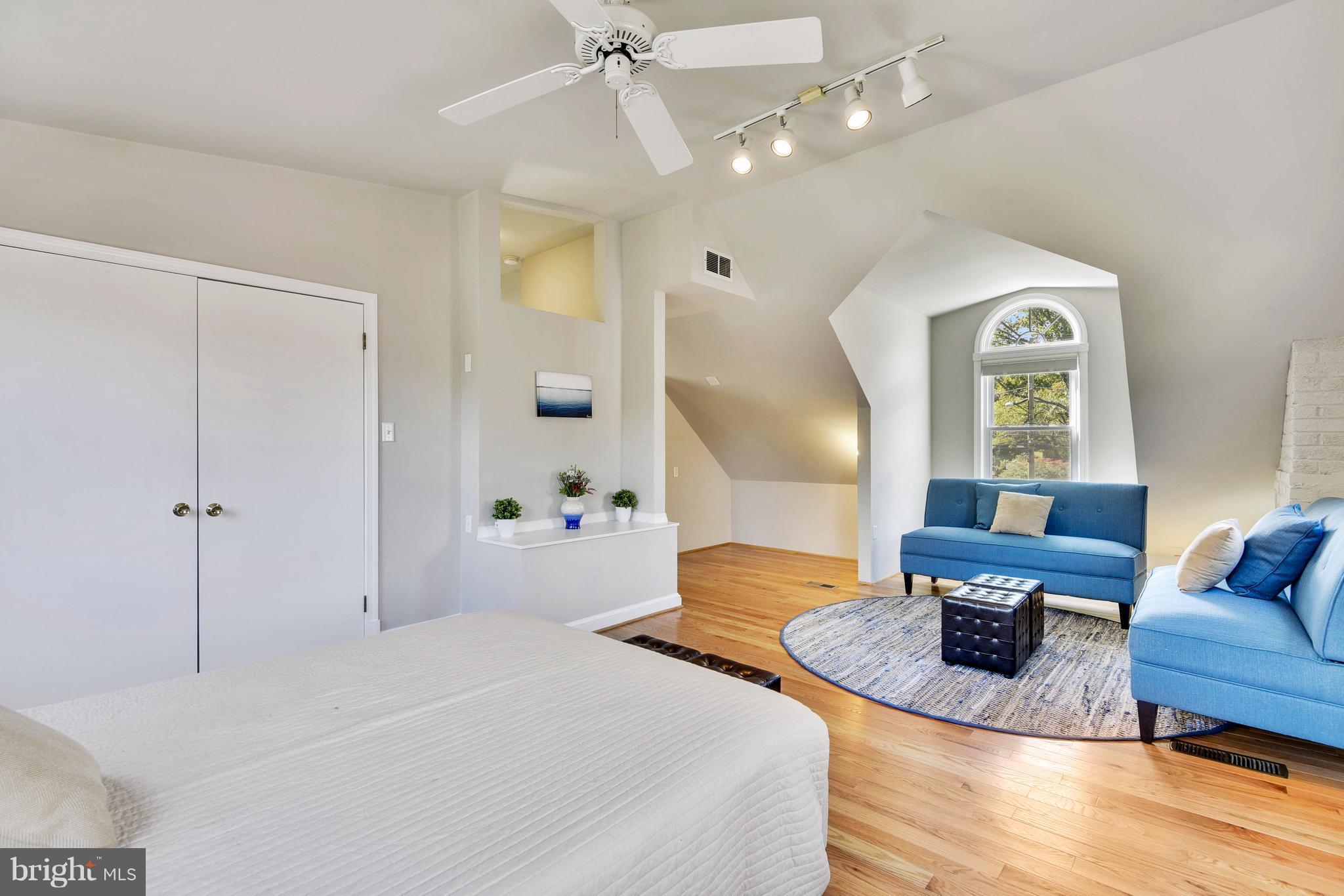 SILVER SPRING - Residential